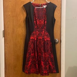 DB established 1962 knee length pleated dress